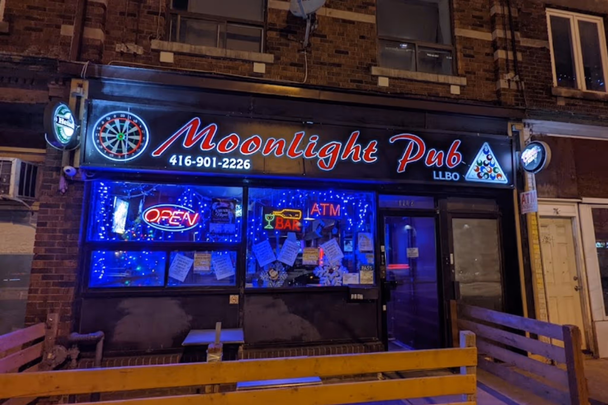 Moonlight Pub